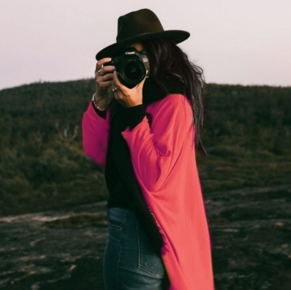 โน๏ธ About Lucky Lotus & Co. - Picture 3 of 10